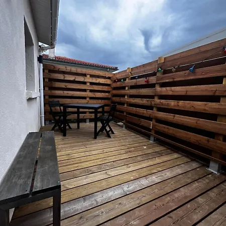 La Folie Douce Jacuzzi Et Clim Apartamento *